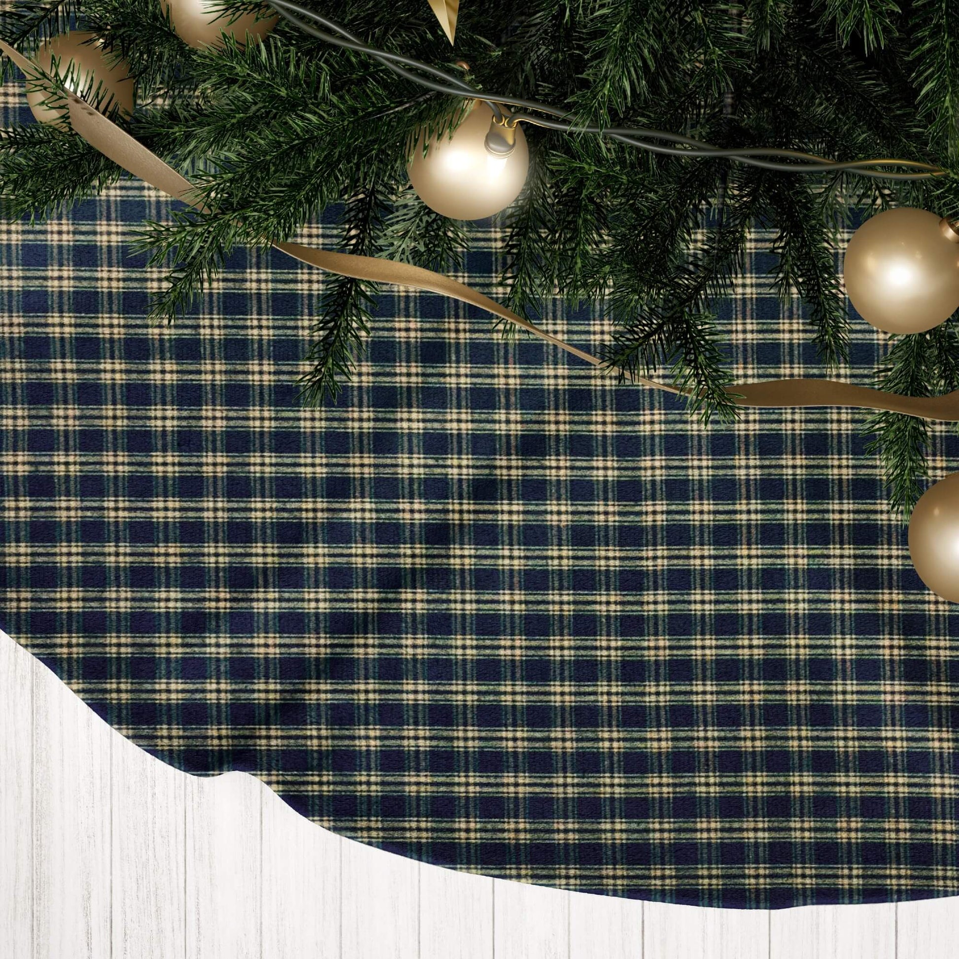 Black and Tan Homespun Catawba Plaid Country Christmas Tree Skirts